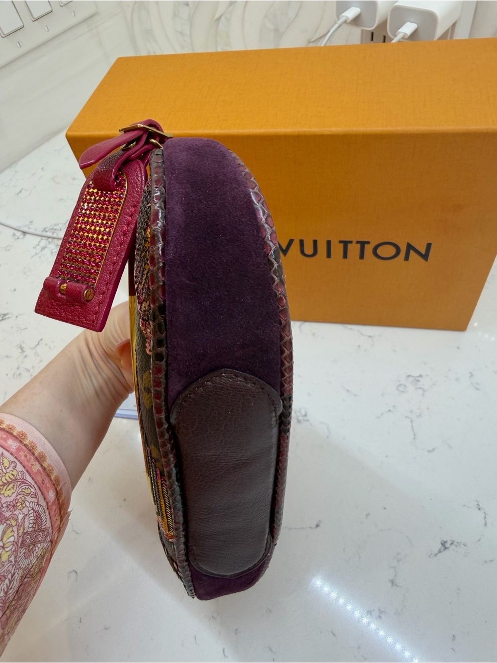 Louis Vuitton Magenta pink Sequin-Embellished Monogram Clutch with python Trim. - Picture 4 of 13